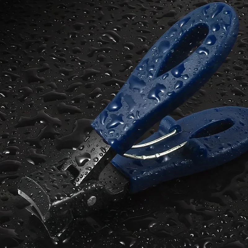 厚い爪にも適したプロ仕様の爪切り。幅広い開口部と飛散防止設計で、爪の整えに欠かせないツールです。