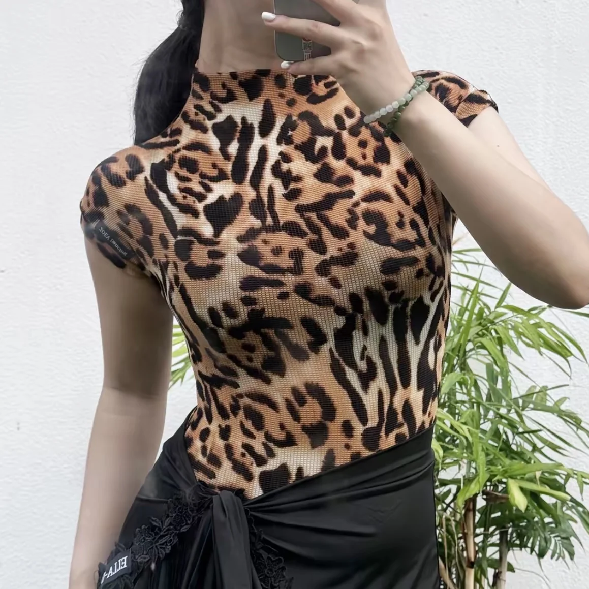 Top da ballo latino con stampa leopardata Donna Rumba Abiti da ballo da sala Estate Abbigliamento da pratica latina Club Performance Top DNV24392