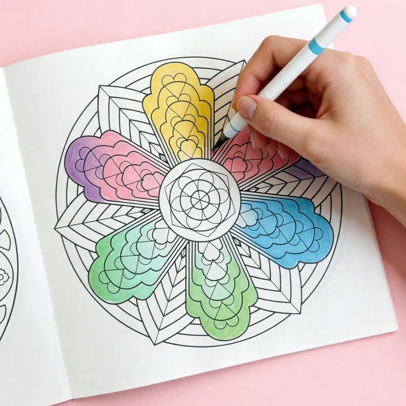 Livro de Colorir Mandala Zen para Cura, Livro de Colorir com Desenhos de Linhas de Alta Definição, 24 Padrões de Mandala