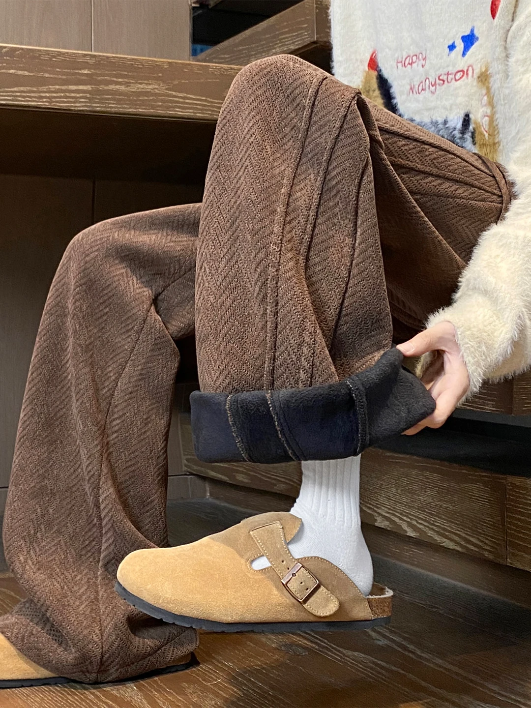 

Мужские зимние брюки из вельвета прямого кроя с флисовой подкладкой, теплые повседневные длинные брюки свободного кроя, комфортные и стильные.