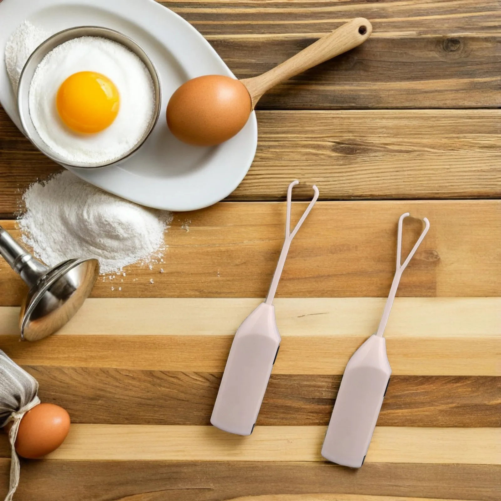 

2Pcs Handheld Electric Milk Frother Coffee Frother Egg Beater Mini Mixer for Kitchen Household Drink Maker with Ergonomic Grip