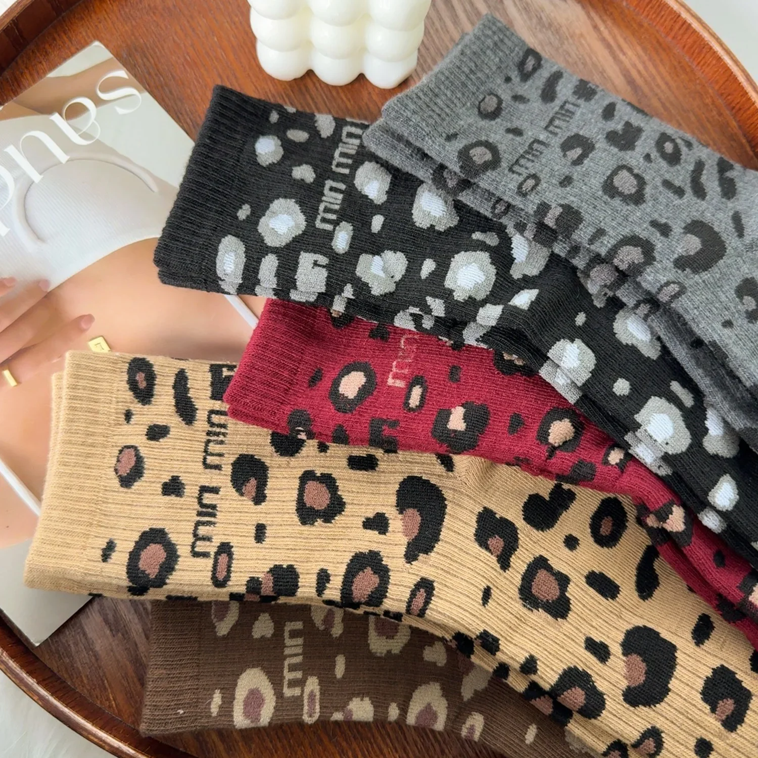 Thicken Autumn Winter Socks Japanese Vintage Fashion Leopard Print Thermal Socks High Quality Women Warm Sexy Wild Trendy Socks