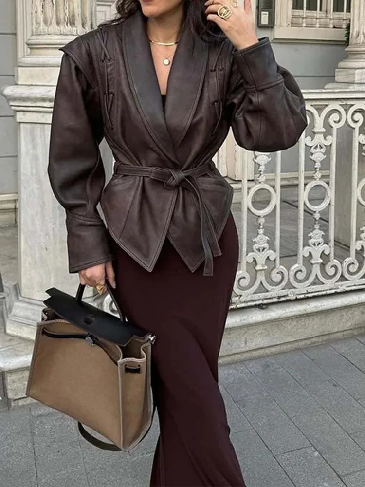 

Женская винтажная коричневая кожаная куртка с лацканами и подкладкой на плечах, кожаное пальто с высокой талией и поясом, 2026, женские весенние модные короткие пальто