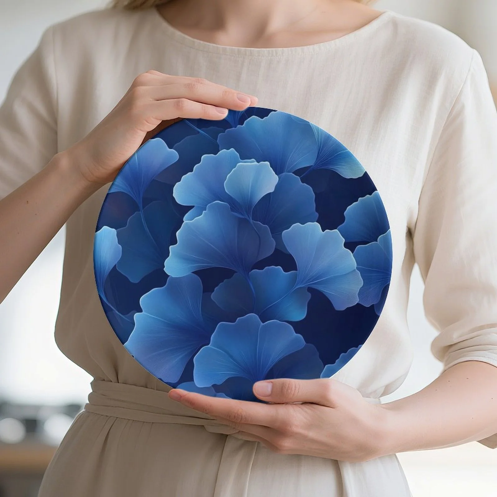 1pc Blue Leaves Pattern Themed Decorative Plate, Fashionable Trendy Decor Plate for Wall and Table, Non-Food Contact,