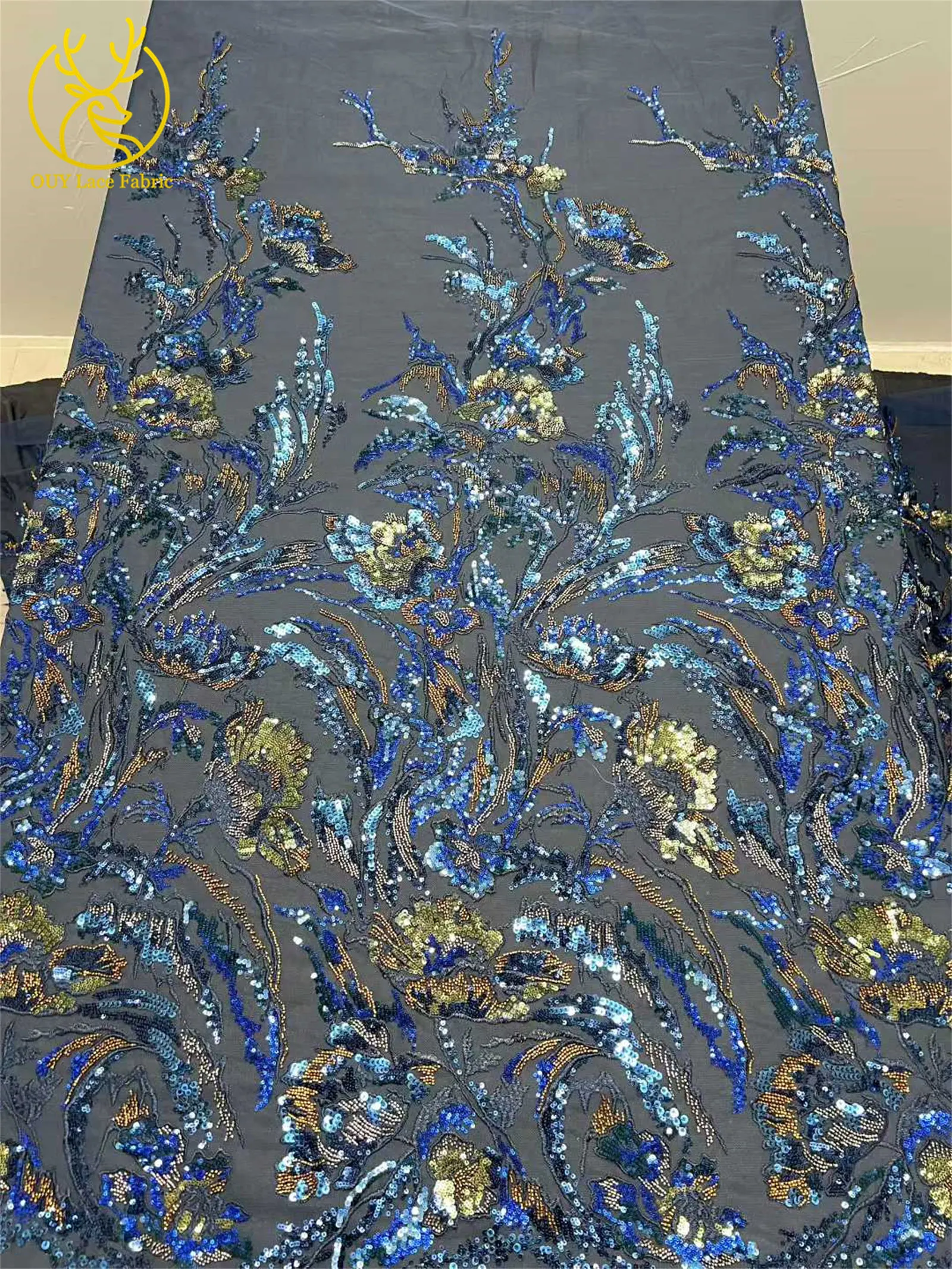 Neues Design Afrikanische Stickerei Pailletten Spitzenstoff 2026 Luxuriöse Französische Nigerianische Perlen-Spitze für Braut- und Partykleider 5 Yards – Detail 6