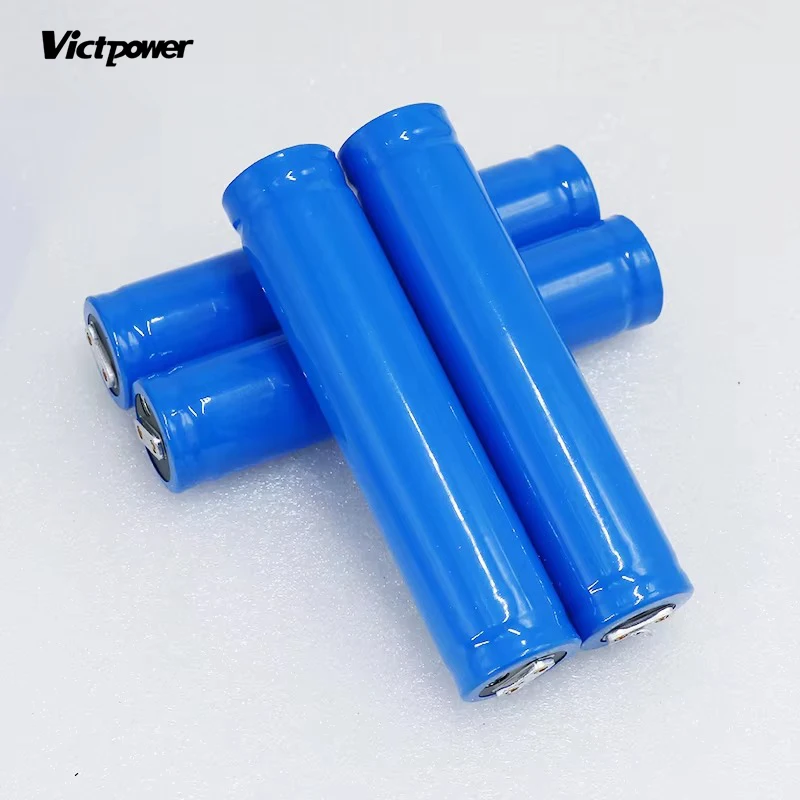Victpower 33155 Cylindrical 3.2v 14ah Lithium Ion Lifepo4 Batteries Cells for Electric Bicycle Scooters Solar Energy Storage