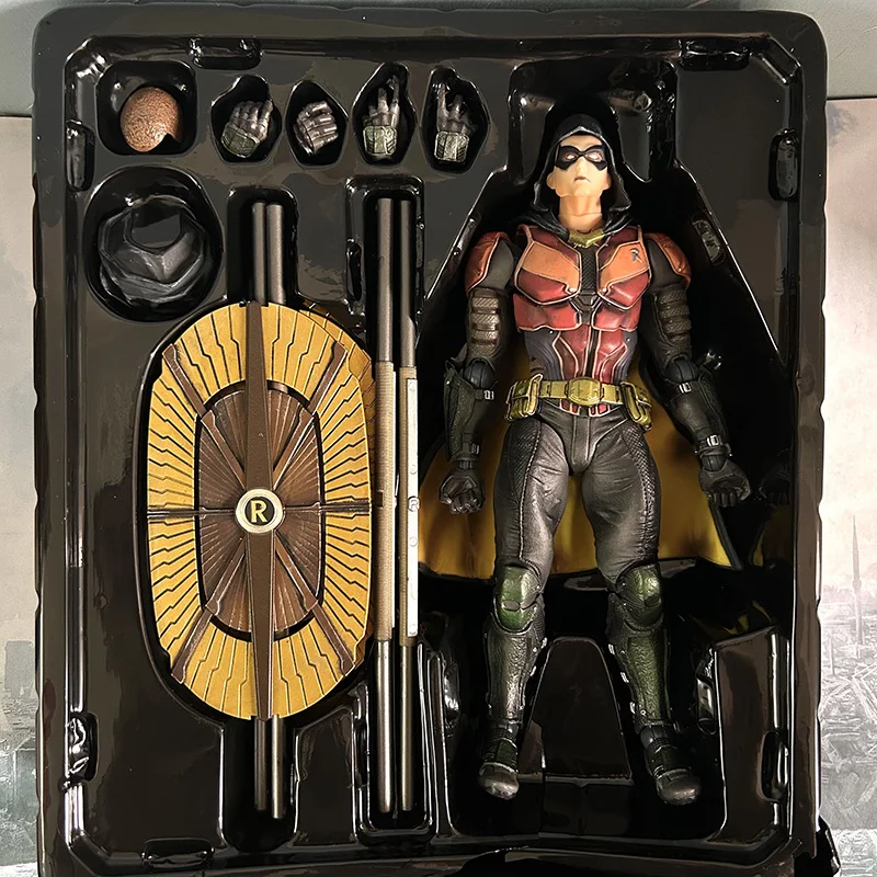 Play Arts Arkham Knight Nr.2 Batman Robin Actionfigur PVC Sammlerstück Batman Auf Lager Modell Spielzeug Geburtstagsgeschenke 26CM – Detail 2