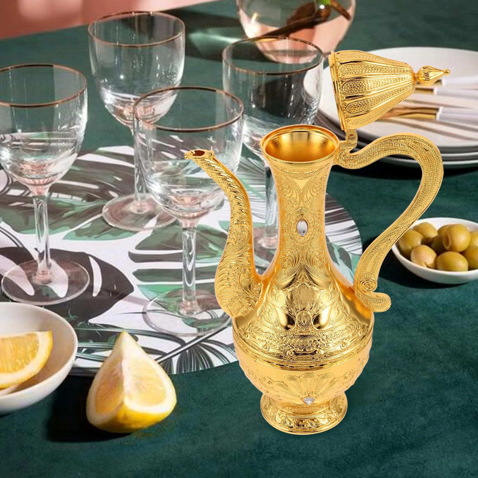 

Vintage Metal Kettle Retro Alloy Pot Exquisite Container Holder Exquisite Kettles Exquisite Win