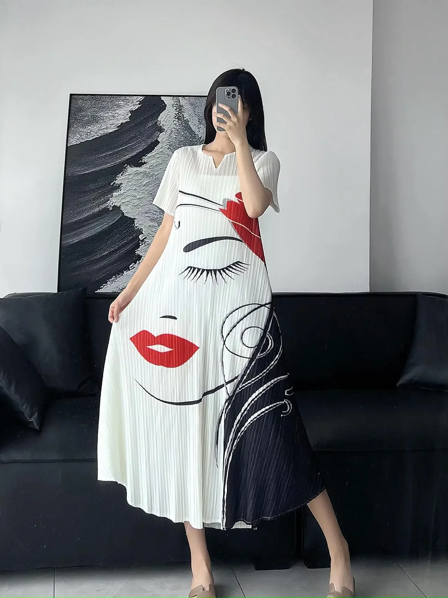 

Плиссированное Платье, Новинка лета 2024, элегантное уникальное платье Harajuku с коротким рукавом и принтом, Женская длинная юбка с принтом, женская одежда