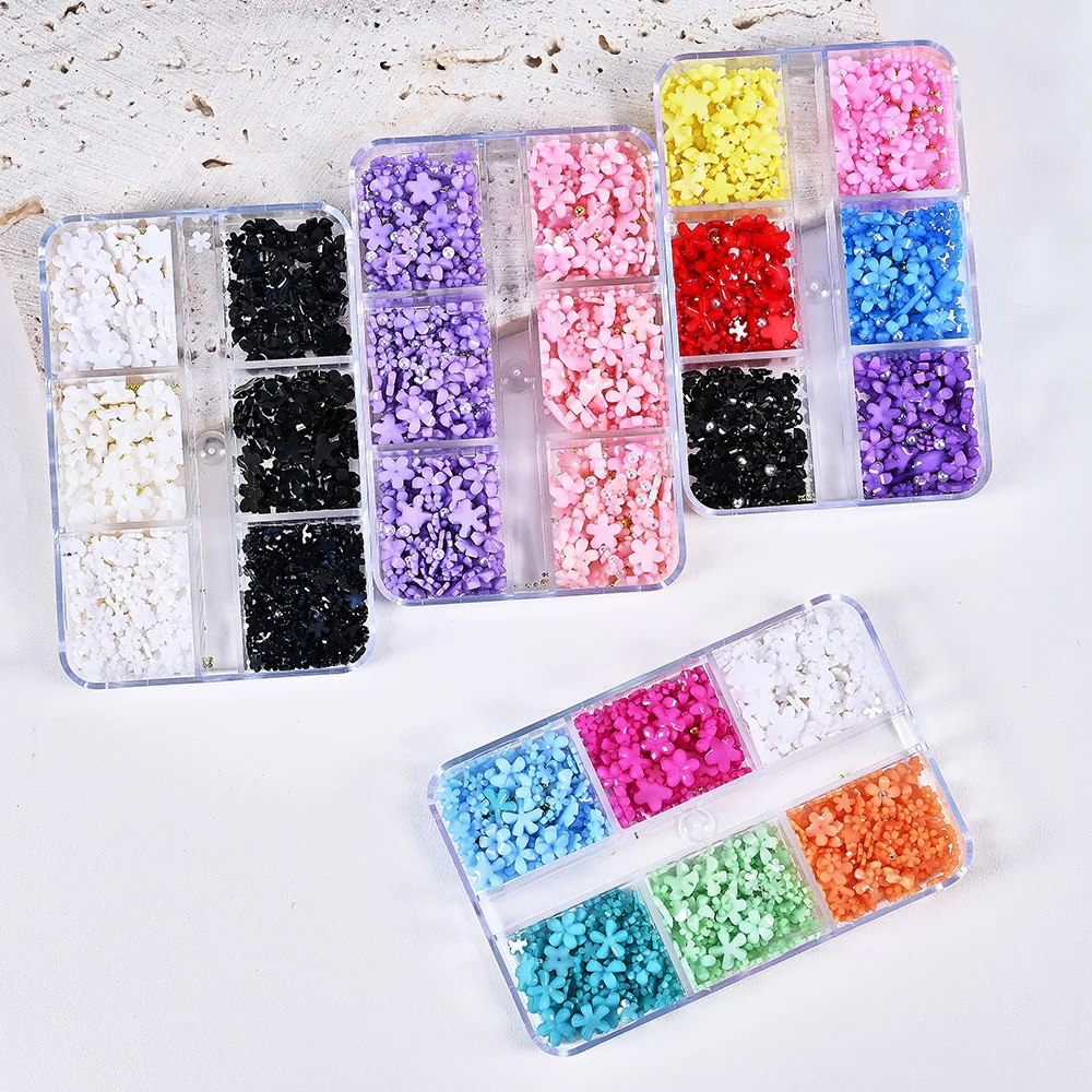 6Grids 3D Acrylic Flower Nail Charms Mixed Size White Florets Design Rhinestones Jewelry Gem Beads DIY Nails Art Accessories