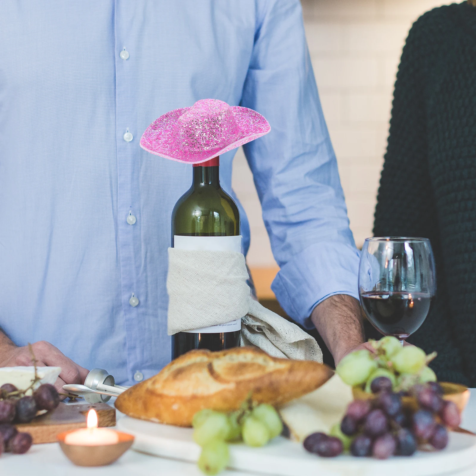 10Pcs Miniature Hat Decorations Tiny Western Style Hats for Wine Bottles DIY Crafts Car Keychain Ornaments