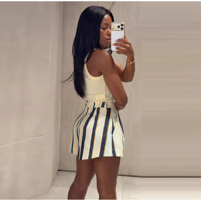 Striped High-Waisted Pocket Shorts — product information 15