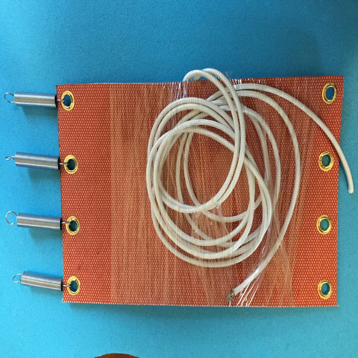 

12V 100W 200X300mm car Engine Oil Pan Sump Tank Heater Pad Silicone heating Pad oil Engine Tank Wear Protect thermostat of 80C