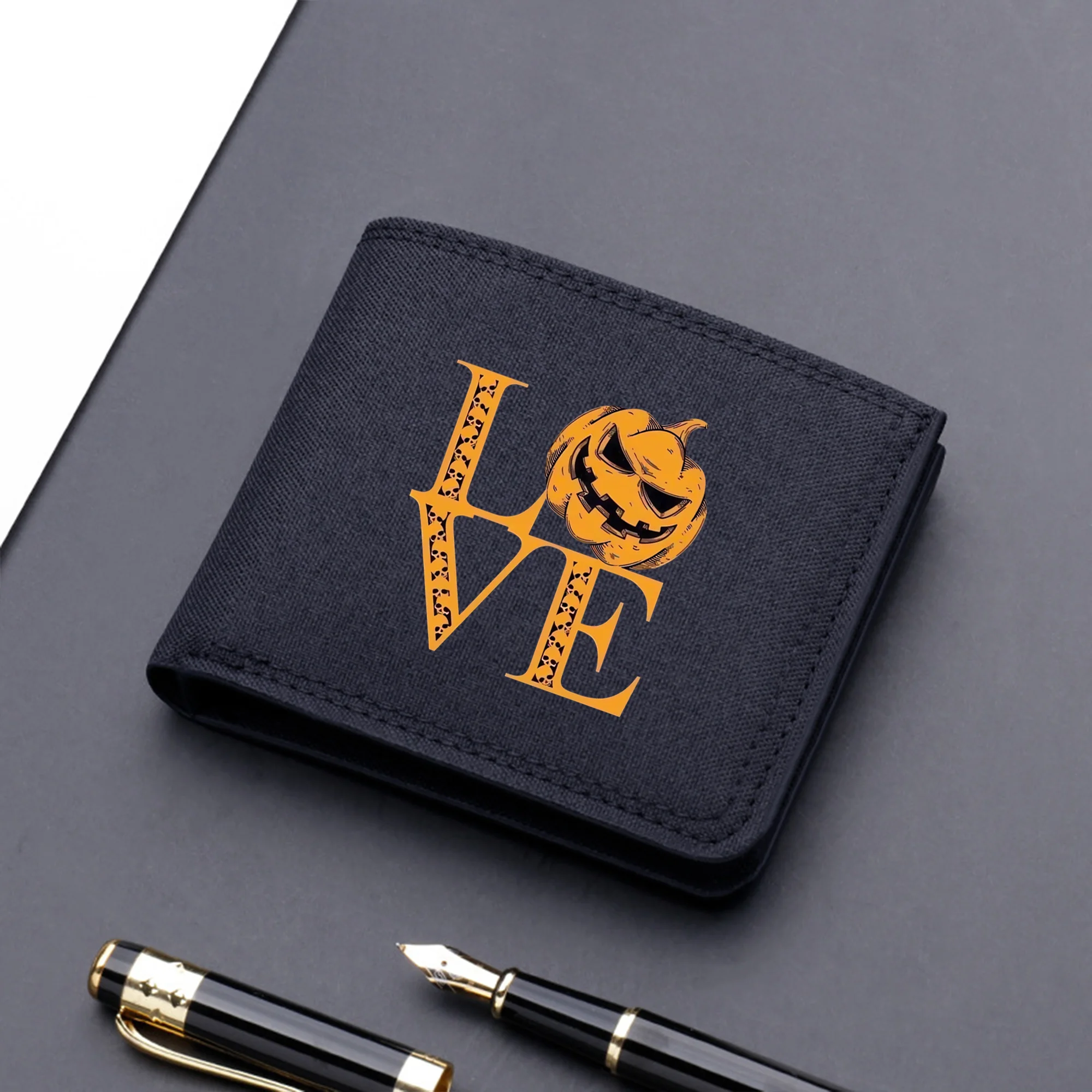 กระเป๋าสตางค์ใบสั้นกระเป๋าสตางค์ใบสั้นผ้าใบลายสัตว์ประหลาดฟักทองกระเป๋าเงินผู้ชายแฟชั่นลำลองขาสั้นธุรกิจพร้อมช่องเสียบบัตรของขวัญฮาโลวีน