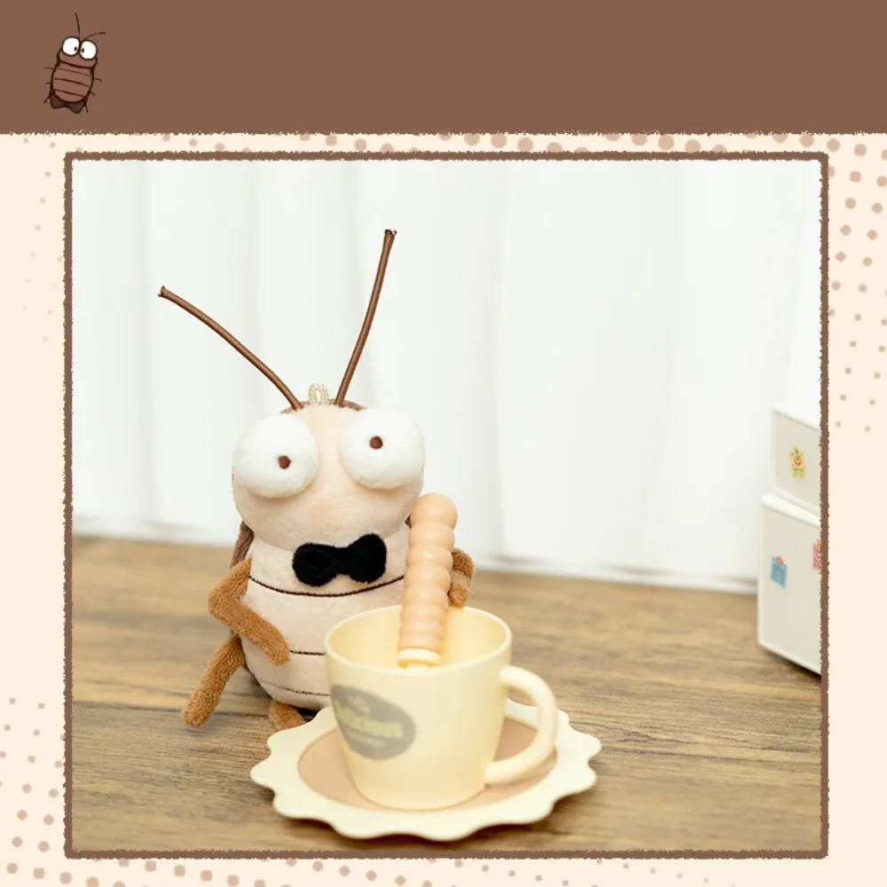 2024 Creative Plush Cockroach Keychain Plush Flying Cockroaches Bag Pendant Cute Couples Keyring Gift