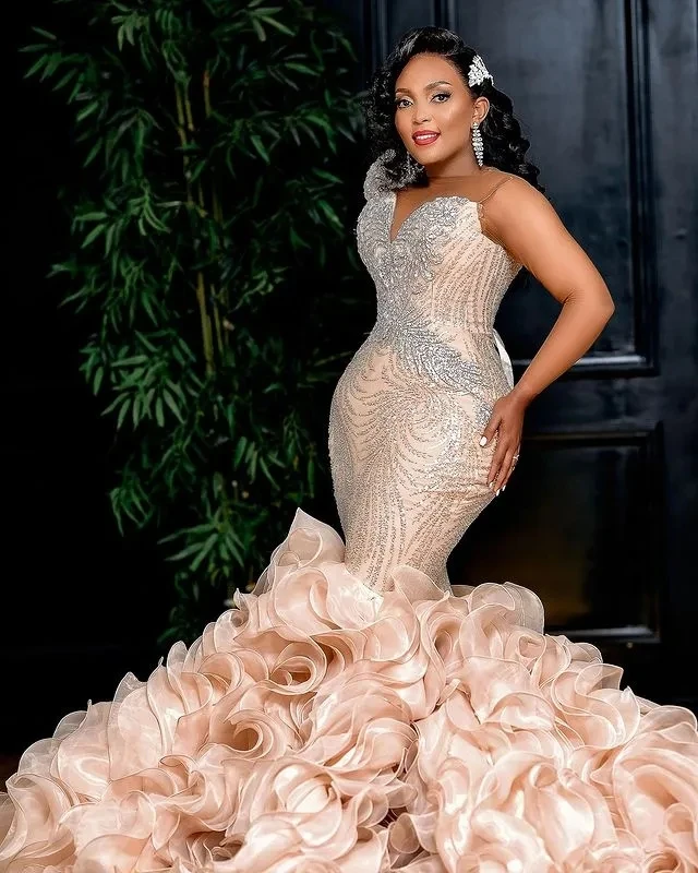 Champagne African Wedding Dresses Mermaid Organza Ruffles Appliques Women Bridal Wedding Gowns For Black Girls Customized