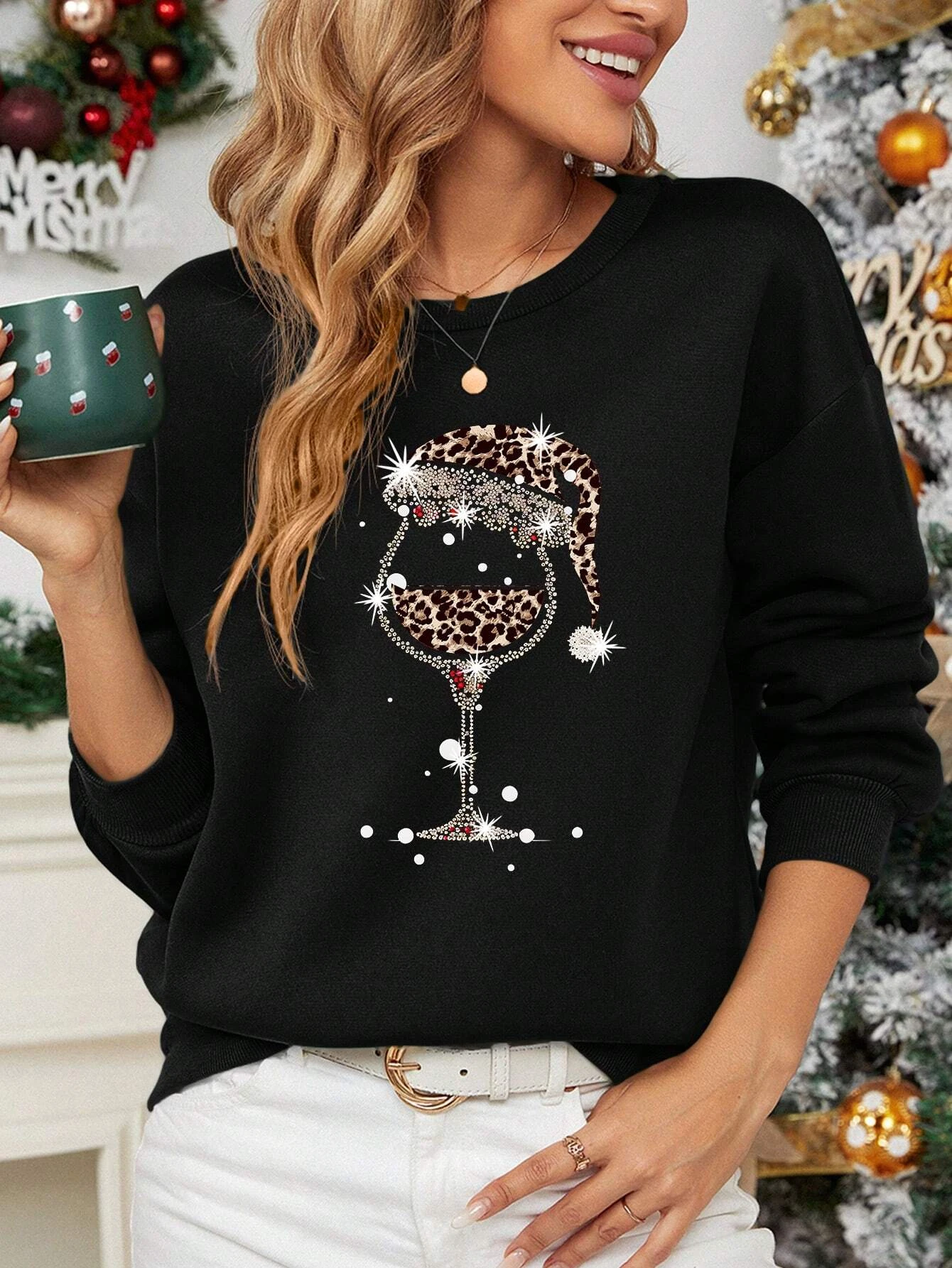 

Merry ChristmasPrint Leopard& Wine Glass Graphic Crew Neck Sweatshirt For Women Winter Casual Loose Pullover Hoodie Streetwear