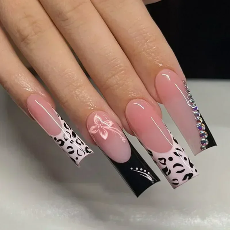 Uñas postizas cuadradas largas para mujer, uñas postizas de color rosa, cobertura completa Acyrlic, 24 piezas