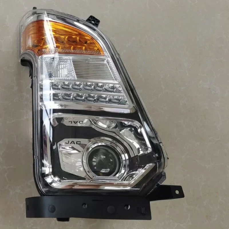 Suitable for Jianghuai light truck parts Xinkangling J6 headlight lighting assembly J3J5J6 bumper lamp