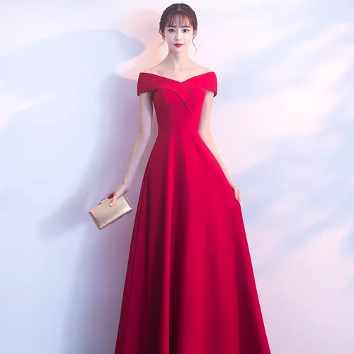 שמלות מוכנות ללבוש