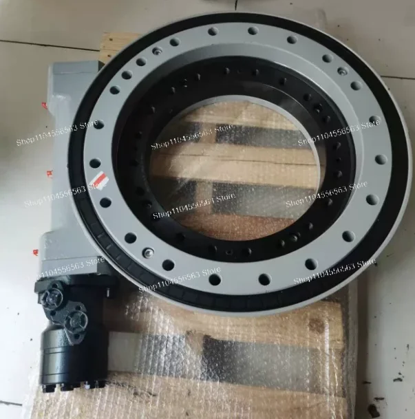 

SE Series Enclosed Housing Slewing Drive SE17 with Hydraulic Motor