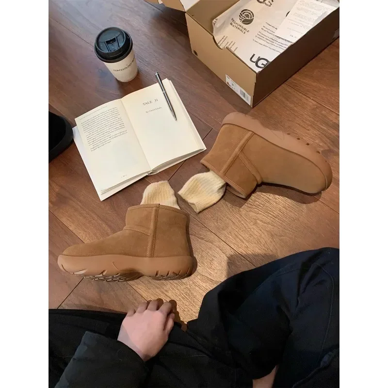 Snow Boots Women's Short Tube Thickened Cotton Shoes Non-slip Winter New Student Women's Shoes 2024 Black Boot Platform Sneakers image 5