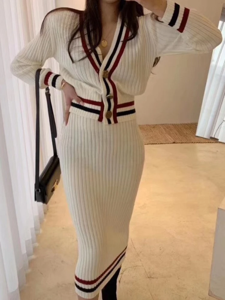 Koreanische Mode Preppy Strickpullover 2-teiliges Outfit Damen V-Ausschnitt Mantel Oberteile und Rock Stretch-Set Streetwear