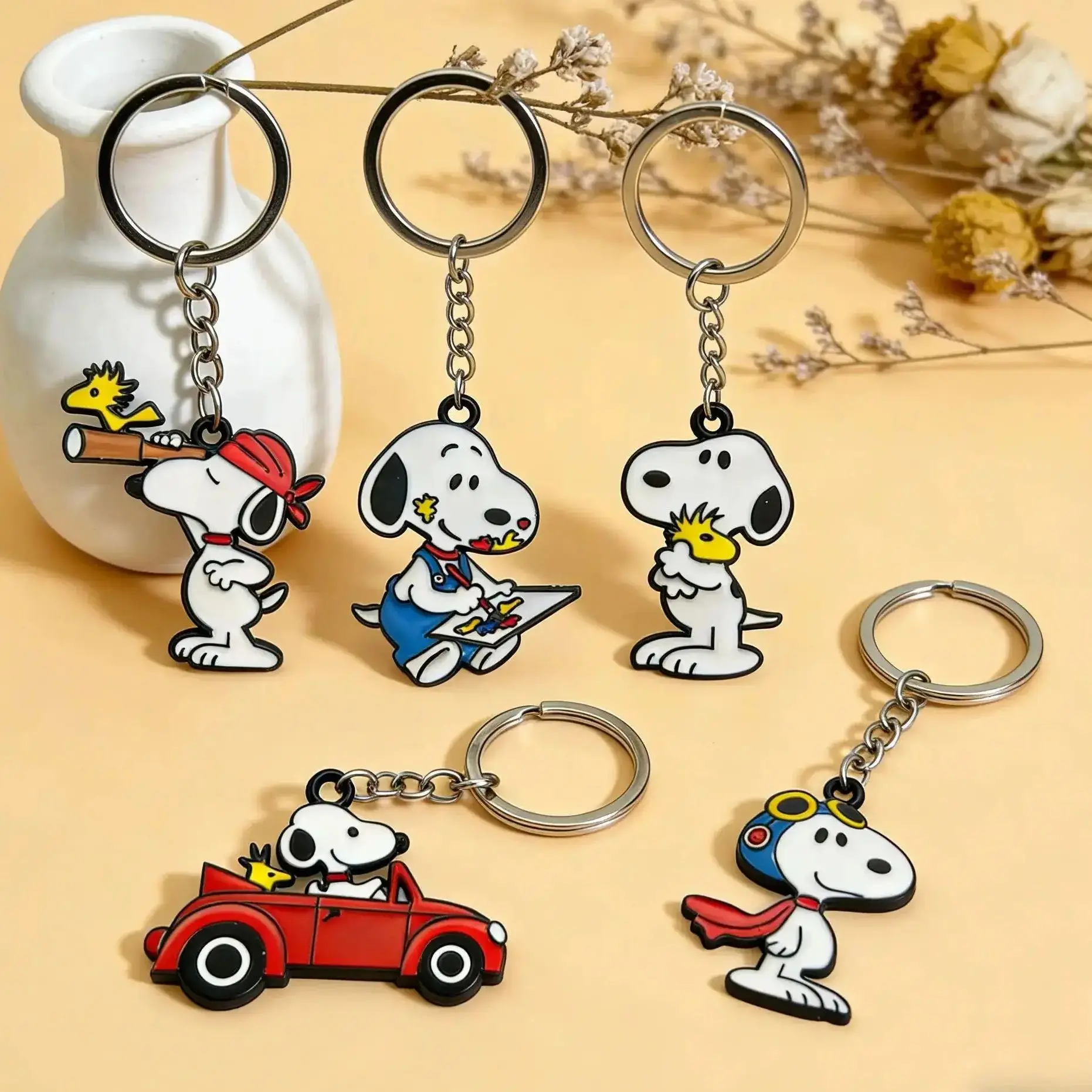 

Anime keychain characters peripheral gift key tag cute car hanging keychain decorative bag accessory gift