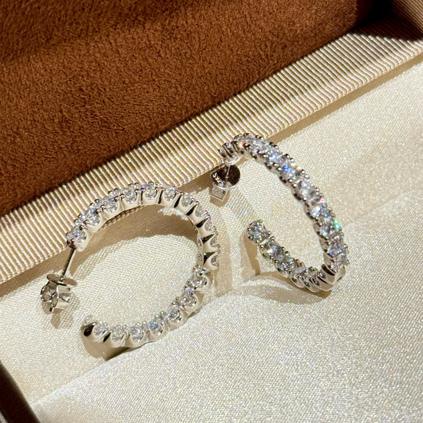

100% 925 Sterling Silver C-shaped Half Circle Pave Zirconia Stud Earrings For Women Fine Jewelry