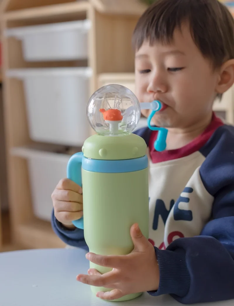 

Children Insulated Water Cup Whale Fountain Cup Baby Straw Cup Kindergarten Direct Drinking Water Student Fun Ice Cream Cup
