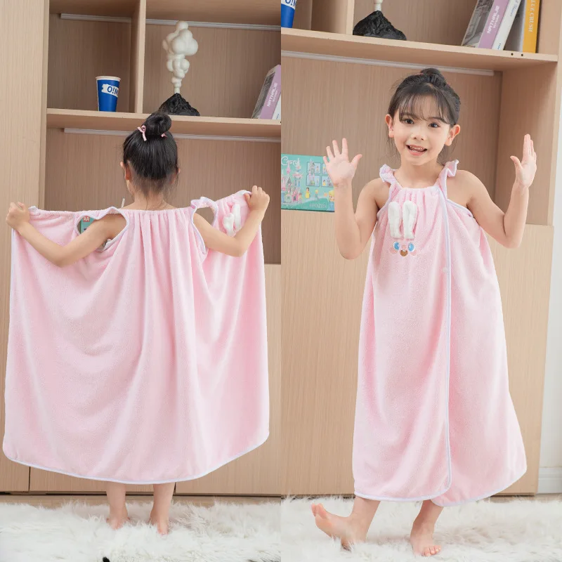 

Children's wearable bath towel suspender bath dress, made of coral fleece, absorbent and not easy to shed hair.