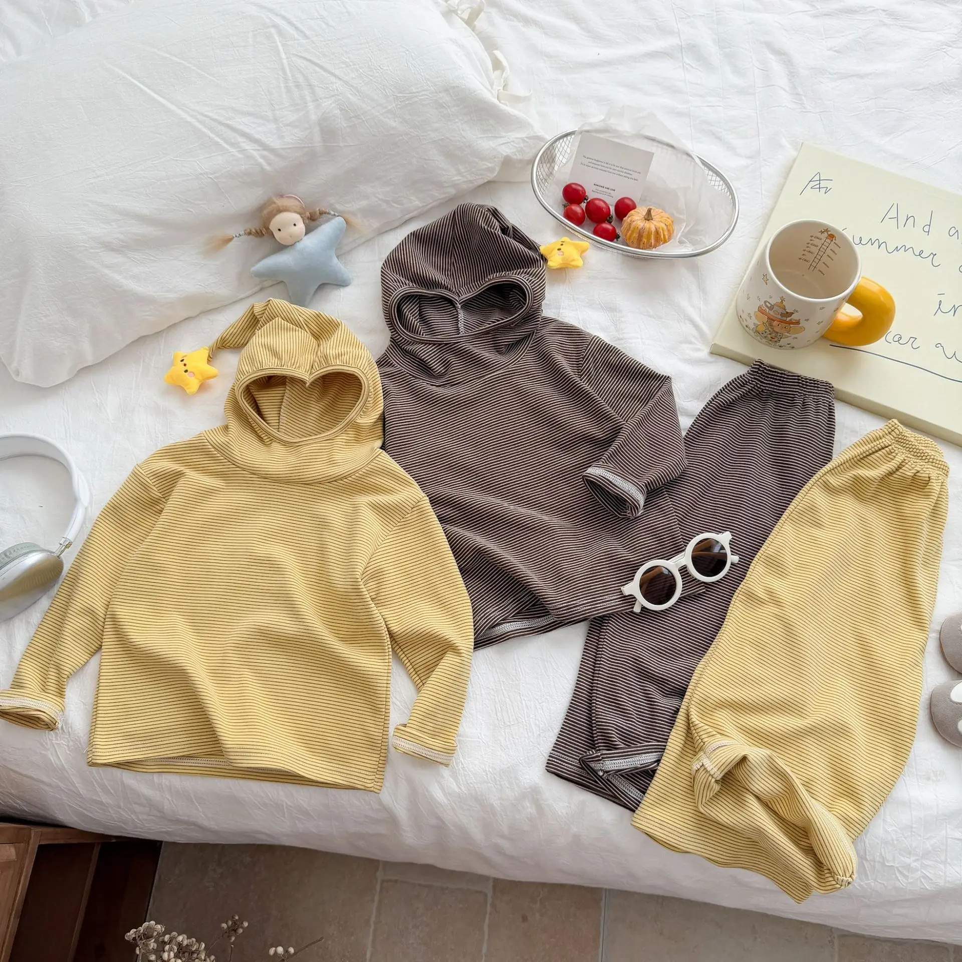 Kinder Jungen Mädchen Gestreifte Kleidungssets 2026 Neue Herbst Niedliche 3D-Stern-Dekoration Kapuzen-Langarm-Oberteil+Hose 2-teiliges Freizeit-Outfit für Kinder – Detail 15