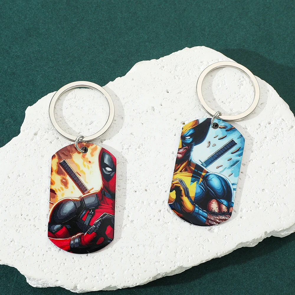 LLavero de superhéroe de Marvel de Disney, 2 piezas, lobezno y Deadpool, colgante de acero inoxidable, accesorio de joyería para Cosplay, regalos