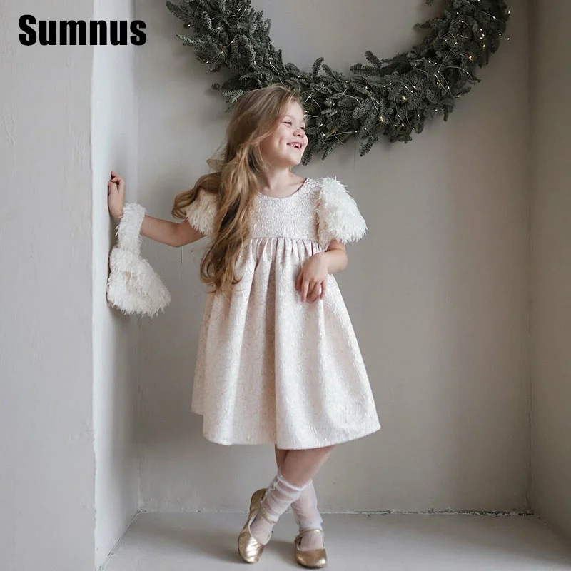 

SUMNUS Simple A-Line Flower Girl Dresses Cute Pleats O-Neck Knee-Length Half Sleeves Wedding Occasion Gowns Customized