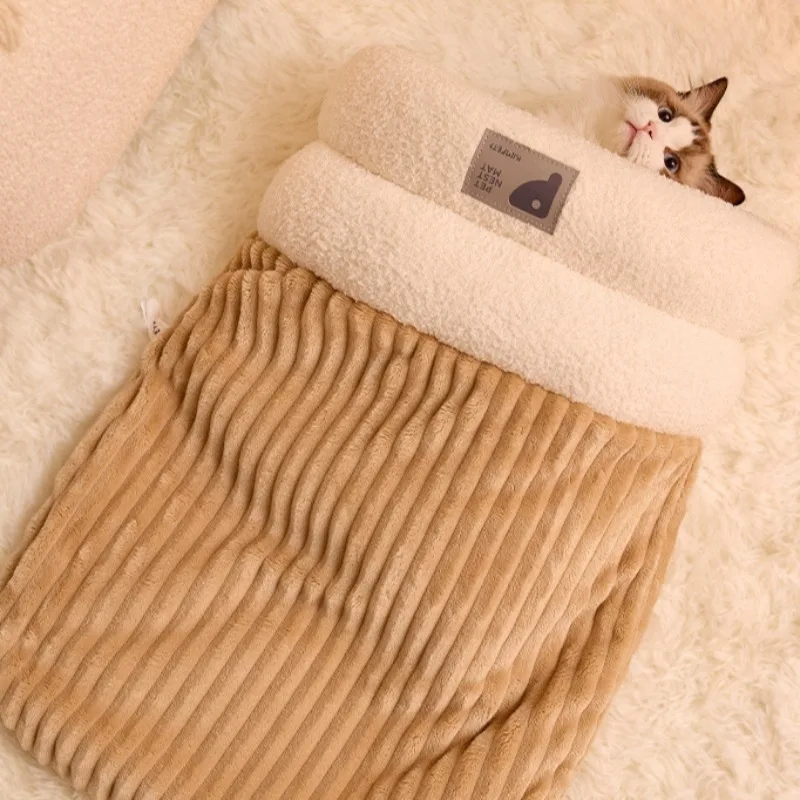 Cat Sleeping Bag Fluffy Feel Thickened Winter Pet Pocket Semi-Enclosed Cats Dogs Warming Pad Kitten Soft Warm Nest Pet Supplies