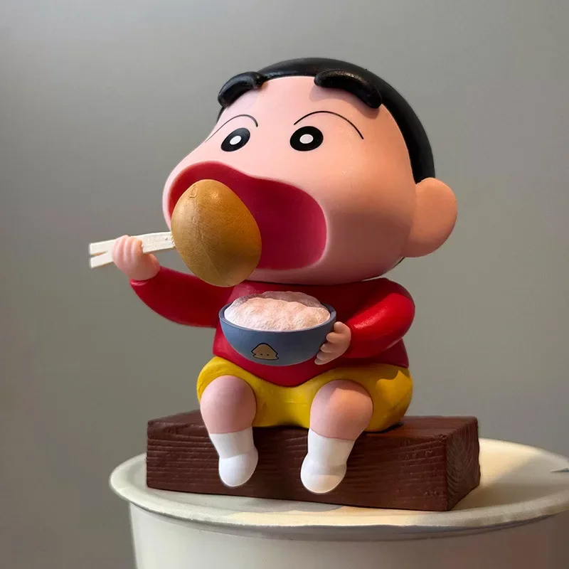 8cm Creative Cartoon Eating Potato Crayon Shin-chan Cute Figurine Collection Model Car Dashboard Interior Ornament Doll Toys