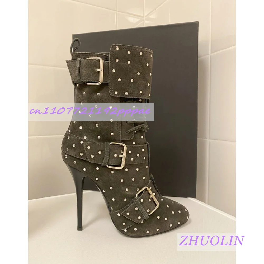 

Зеленые ботильоны в стиле милитари со стразами и пряжкой, женские замшевые модные ботинки с острым носком на шпильке, роскошные вечерние ботинки с боковой молнией