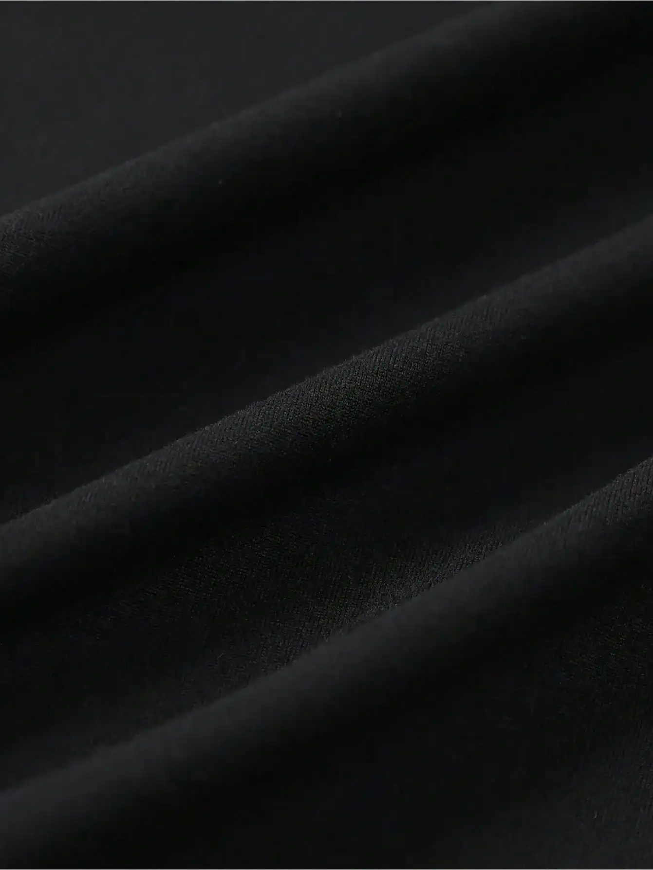 تي شيرت رجالي برسومات كالفين وهوبز باللون الأسود كاجوال برقبة دائرية وأكمام قصيرة من القماش المحبوك بتصميم كرتوني مرح متوسط التمدد