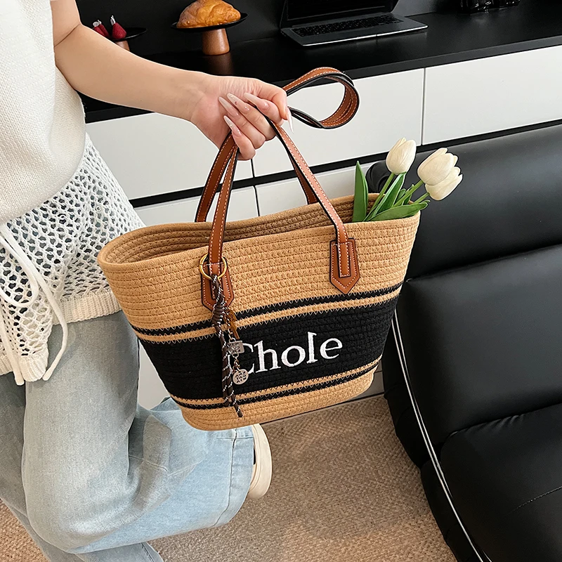 

Водонепроницаемая кожаная сумка через плечо - женская дизайнерская сумка через плечо для элегантных стильных женщин