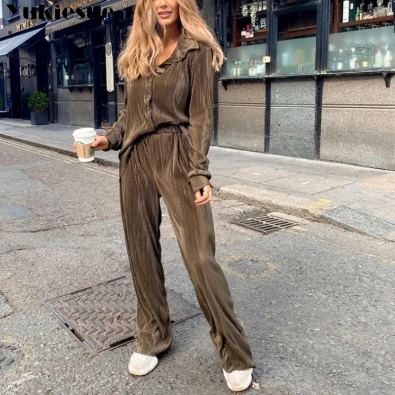 

Long Sleeve Autumn Winter Shirts Blouses Woman Pleated Work Ladies Tops Elegant Loose Women Blouse Khaki Solid Tops