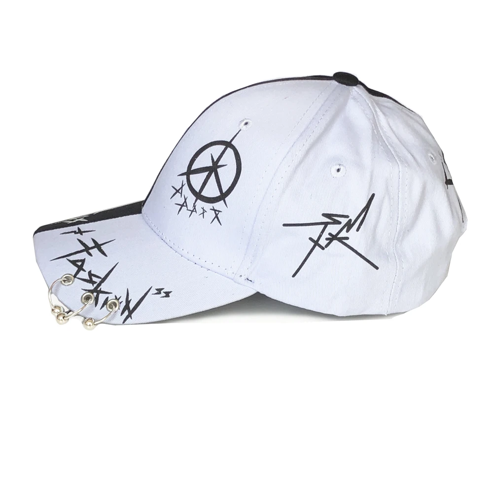 New Black and White Graffiti Baseball Cap Color-Blocking Personality Men and Women Iron Ring Tide Hip-Hop Peaked Hat