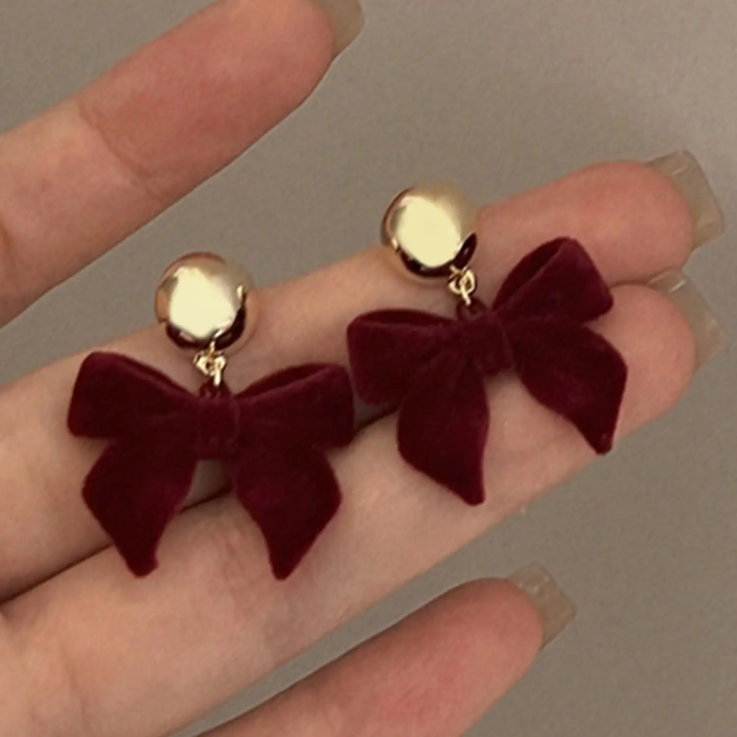 1 paio nuovo romantico inverno rosso peluche floccaggio orecchini con fiocco moda dolce vintage donne ragazze orecchini a bottone gioielli regali