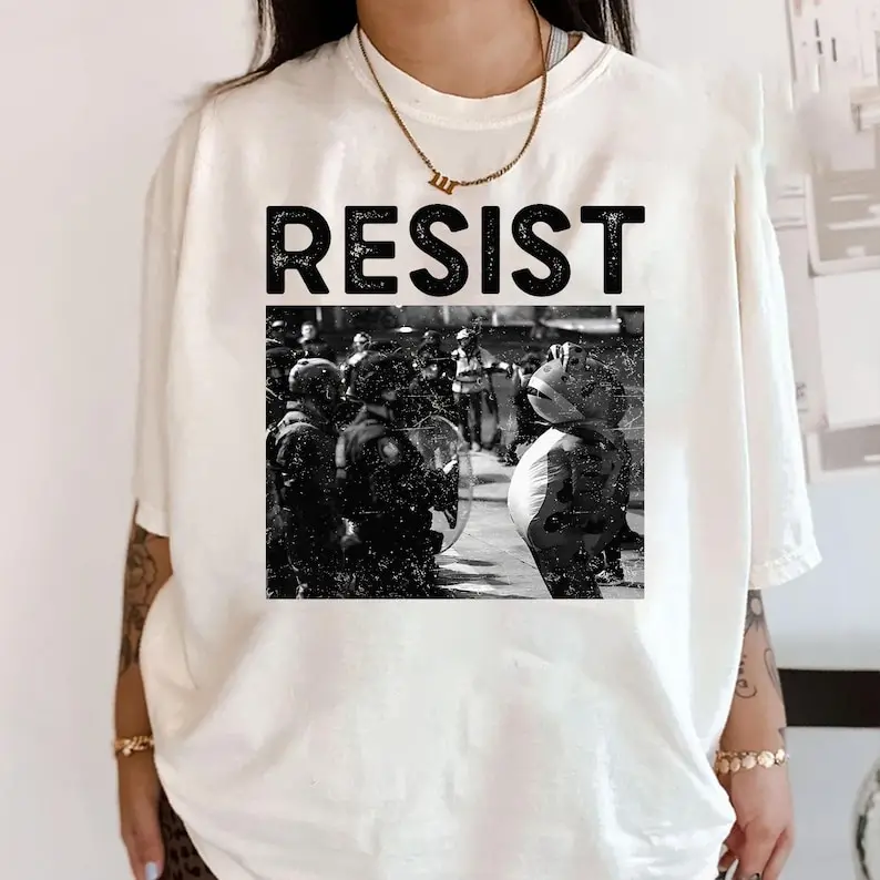 Portland Frog Protest Shirt, Feminist Shirt, Vintage Activist Shirt, Resistance Tee, T-shirt