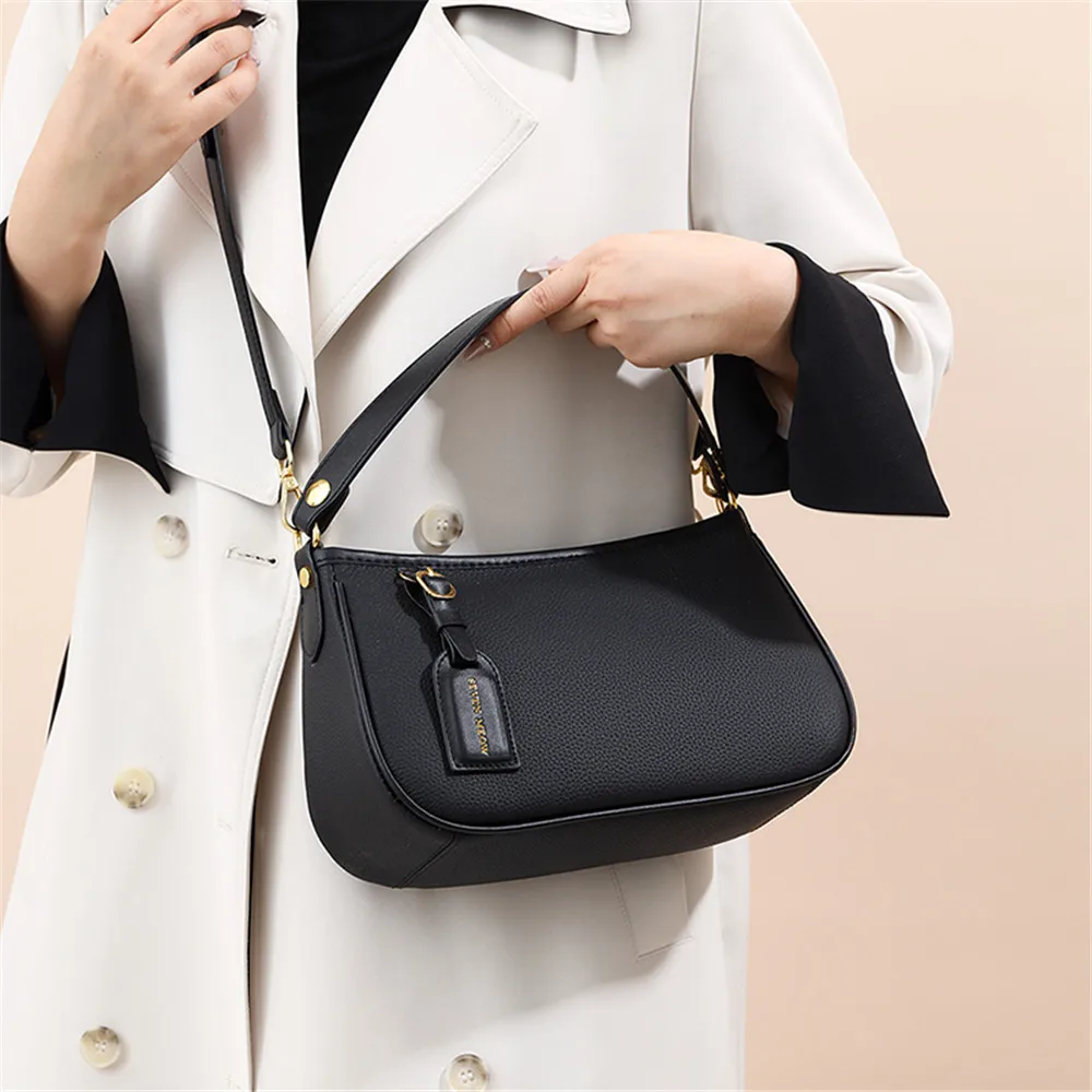 Quality Genuine Leather Women Messenger Bag Cow Leather Crossbody Shoulder Bag Small Female Handbags Capacity Phone Bag for Girl