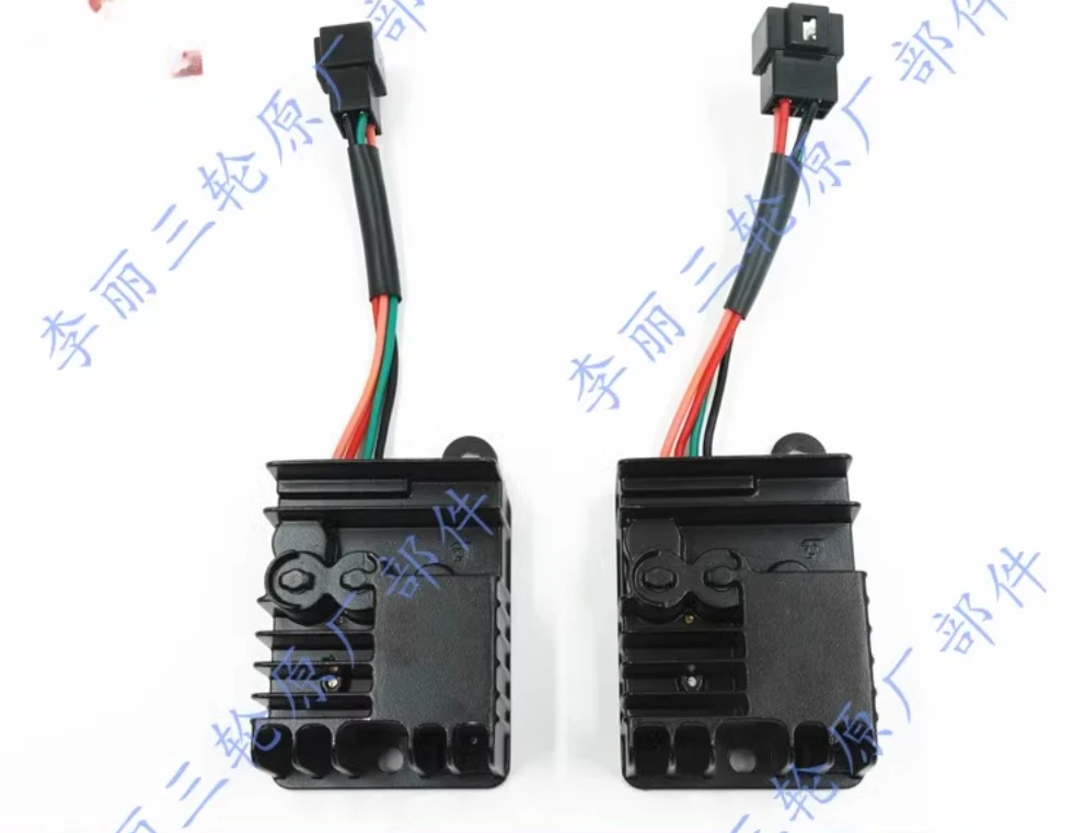 Original factory DC converter large hydroelectric tricycle 72V to 12V15A voltage conversion electric vehicle