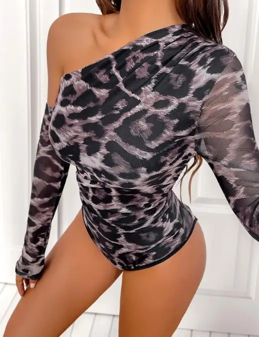 

Retro Leopard Print Spicy Girl Slanted Neck Single Shoulder Slim Fit Women's Jumpsuit Summer Women's Waist Cinched Jumpsuit