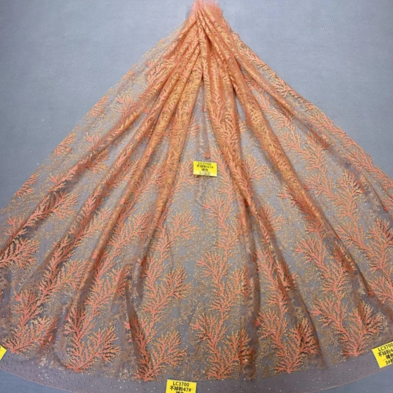 

Don't lose powder Orange Patterned Wedding Dress Fabric with Mesh Gold Spray Lace 150cm Wedding Party Spray gold Tull fabric
