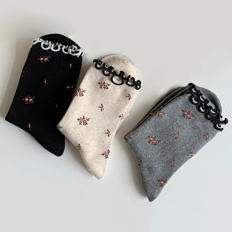 Women Socks Retro Korean Style Autumn New Fashion Girls Frilly Ruffle Socks Novelties Breathable Female Flower Socks Soft