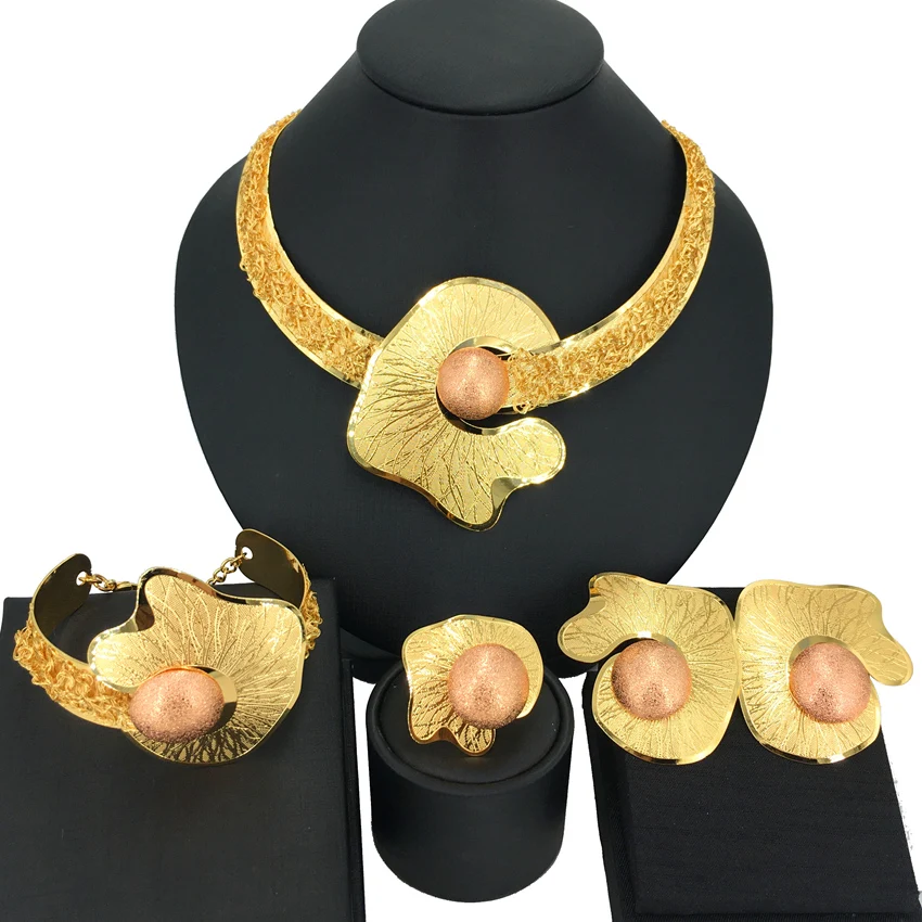 Fashion African Dubai Gold Plated Jewelry Set Simple Style Necklace All Copper Material Hollow Surround Necklace FHK13731