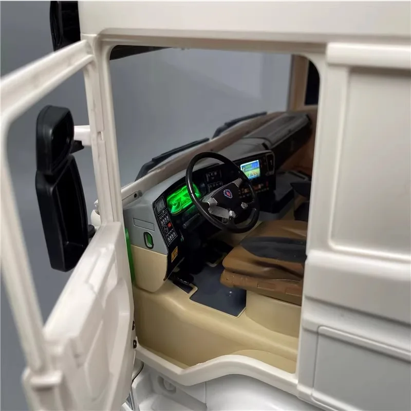 Interior Trim Center Console for 1/14 TAMIYA RC Truck Scania R730 Benz ACTROS 1851 VOLVO FH16 TGX Car DIY Parts